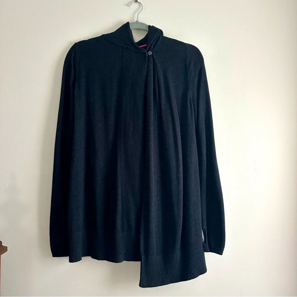Lululemon • Peace of‎ Mind Wrap in Heathered Black